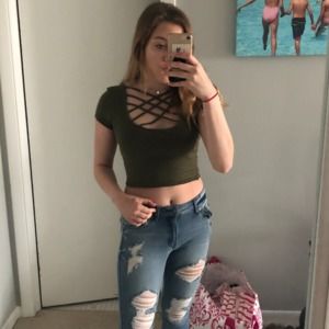 Meet your Posher, Isabelle